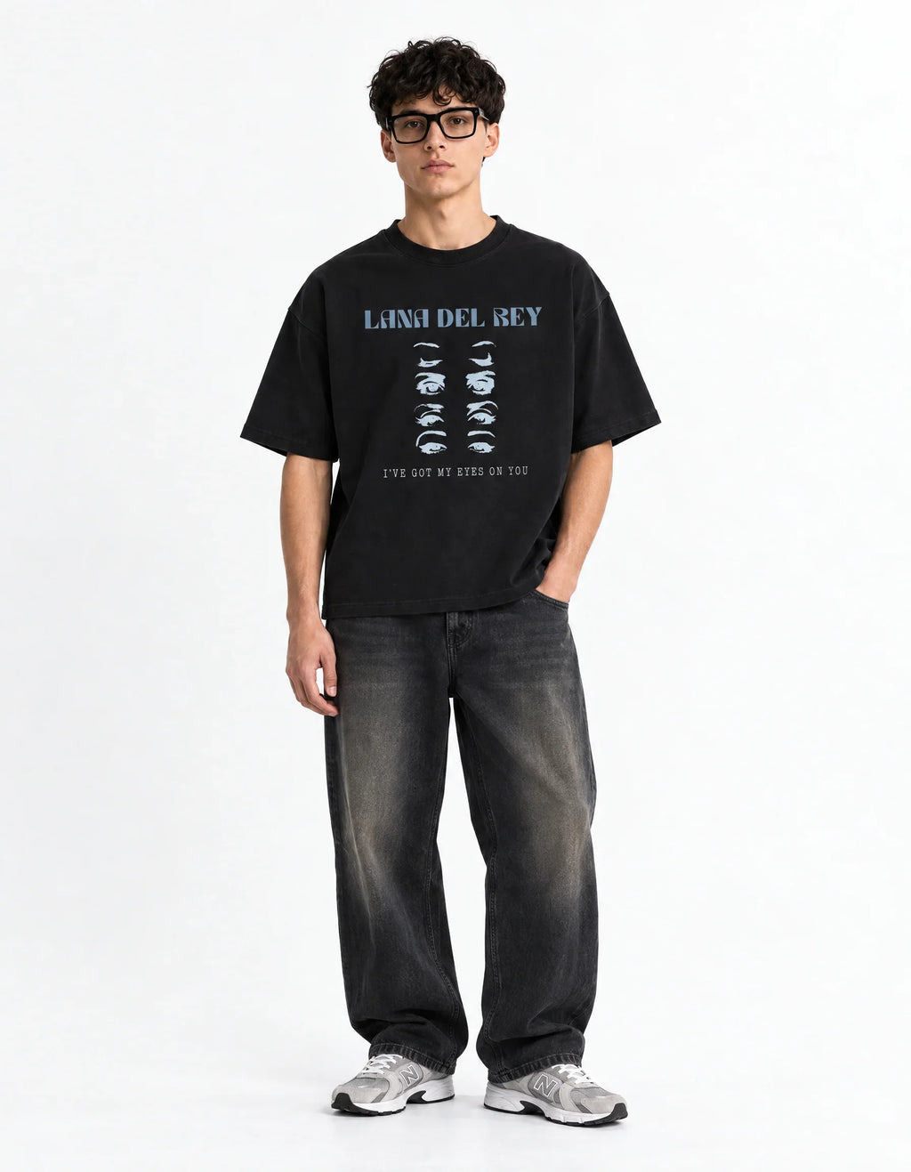 Lana Del Rey Vintage Noir Boxy Tee – full body view