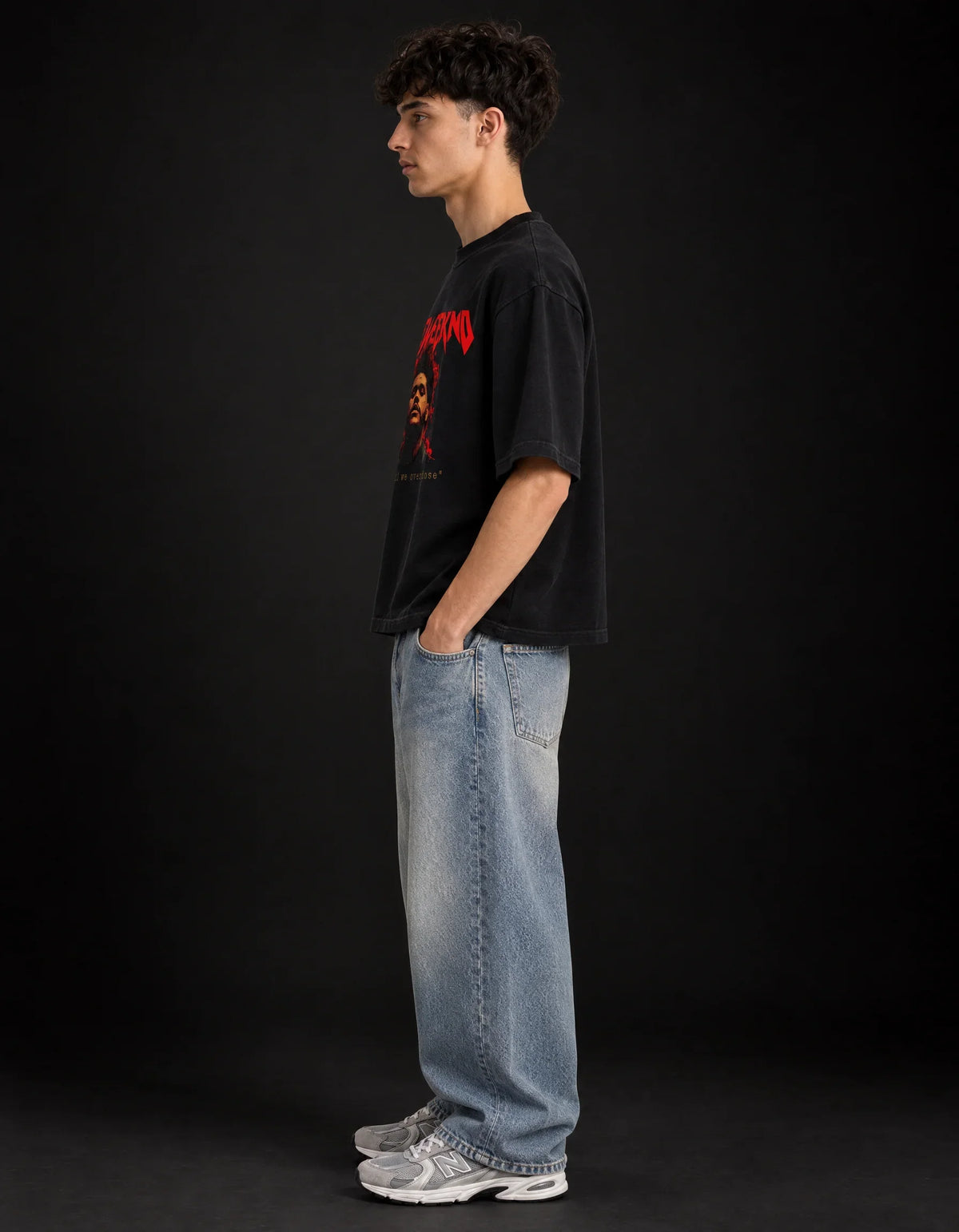 The Weeknd XO Blinding Lights Boxy Tee – side view