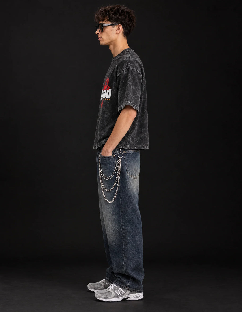 WASTED Wanted Level Acid Wash Tee — side view